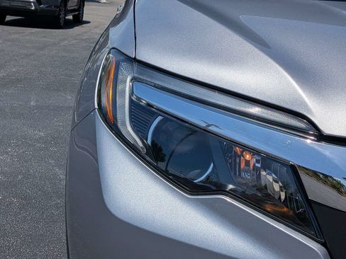 Used 2019 Honda Ridgeline RTL image 11