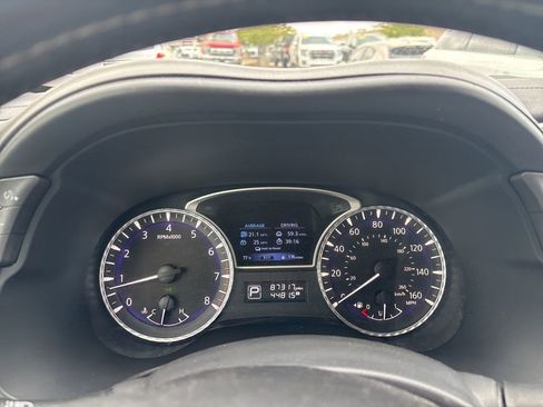 Used 2019 INFINITI QX60 Luxe w/ Sensory Package image 9