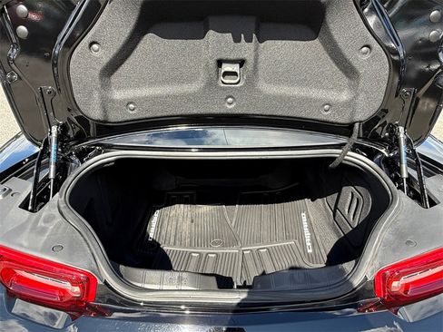 Used 2022 Chevrolet Camaro LS image 21