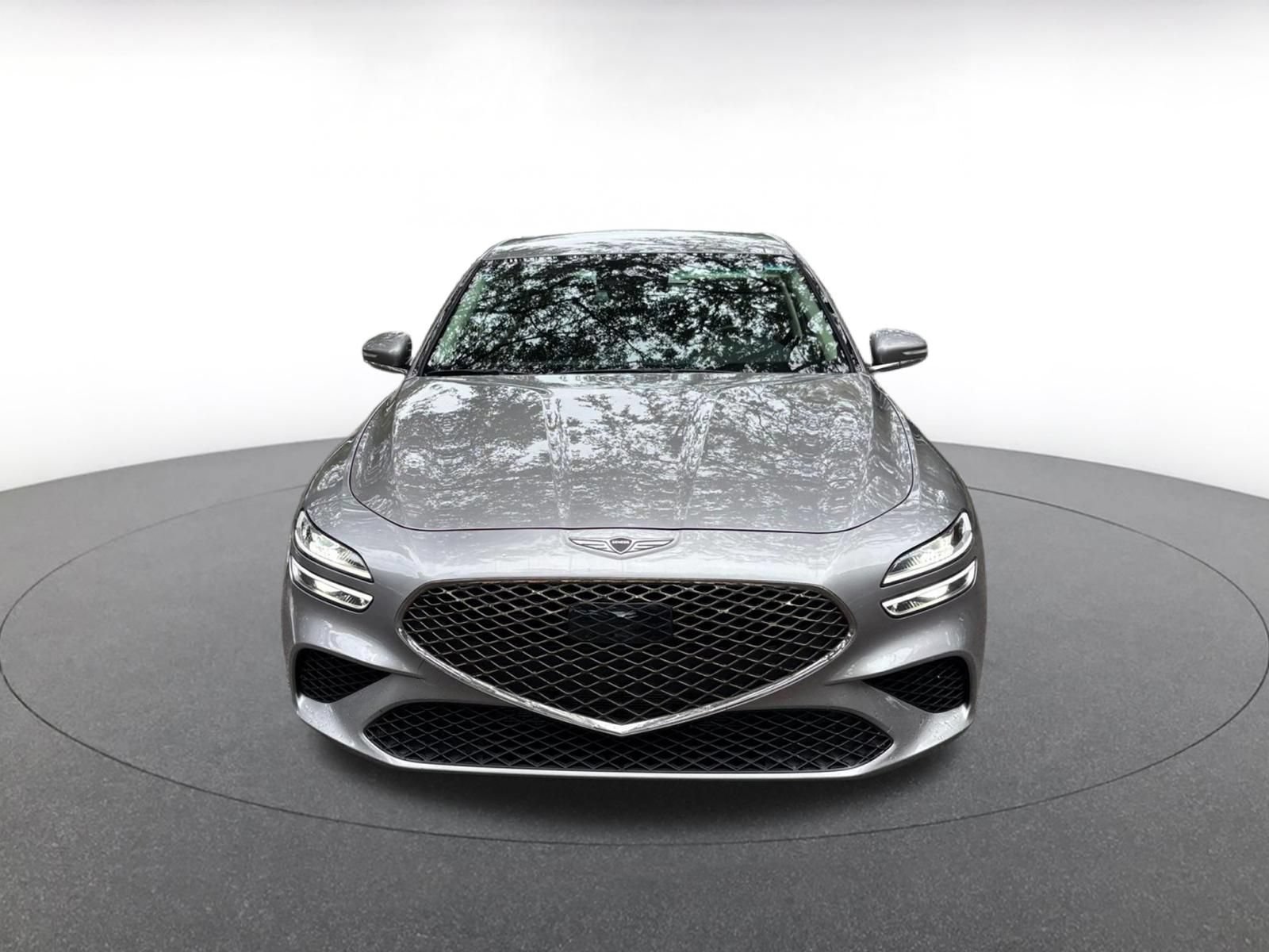 Used 2026 Genesis G70 2.5T RWD image 2