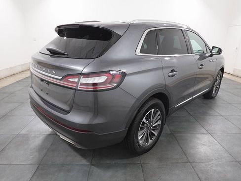 Used 2023 Lincoln Nautilus AWD w/ Premium Package image 5