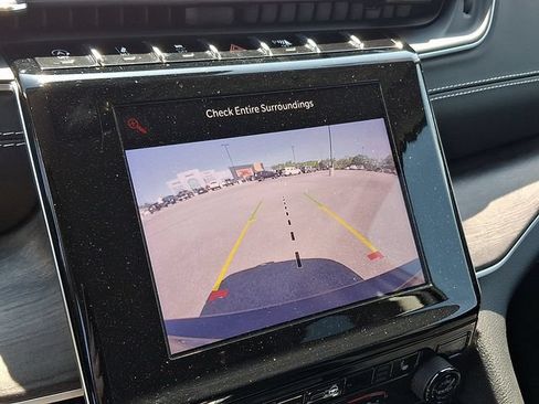 Used 2022 Jeep Grand Cherokee L Limited AWD/4WD image 4
