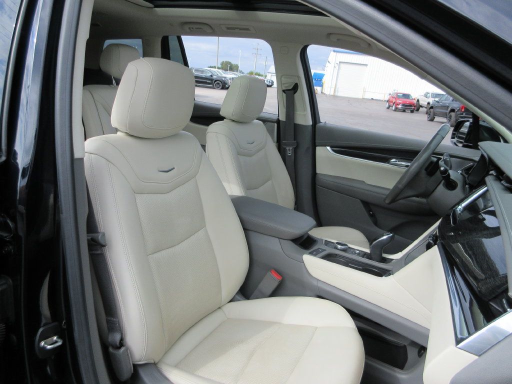 Certified 2021 Cadillac XT6 Premium Luxury FWD image 22