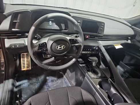 New 2026 Hyundai Elantra SEL Sport Premium w/ Cargo Package FWD image 16