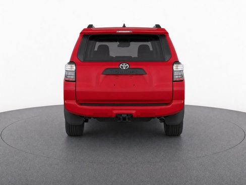 Used 2024 Toyota 4Runner SR5 AWD/4WD image 8