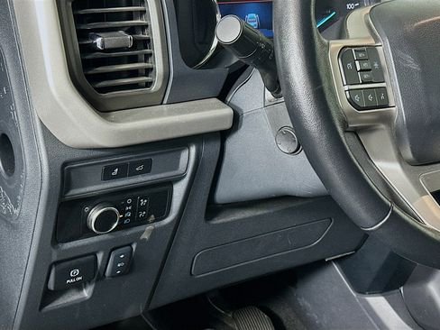 Used 2024 Ford Expedition Max XLT image 17