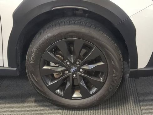 Used 2025 Subaru Outback Onyx Edition image 11