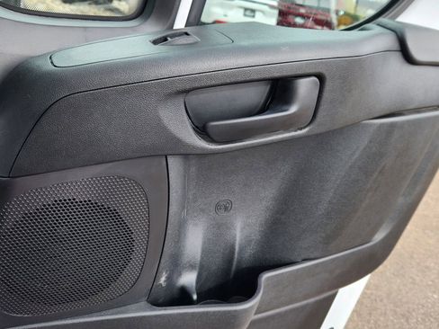 Used 2025 RAM ProMaster 2500 w/ Convenience Group image 15