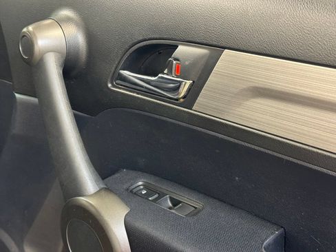 Used 2011 Honda CR-V EX image 28