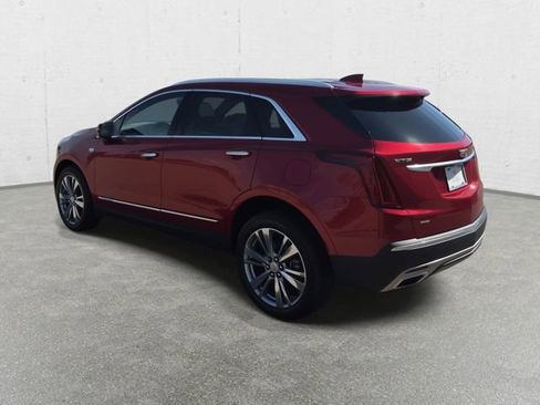 Certified 2023 Cadillac XT5 Premium Luxury w/ LPO, Floor Liner Package AWD/4WD image 7