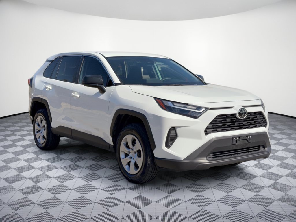 Used 2025 Toyota RAV4 LE FWD image 7
