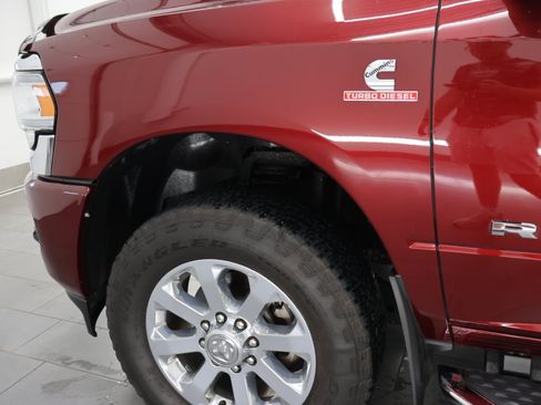 Used 2024 RAM 2500 Laramie AWD/4WD image 31
