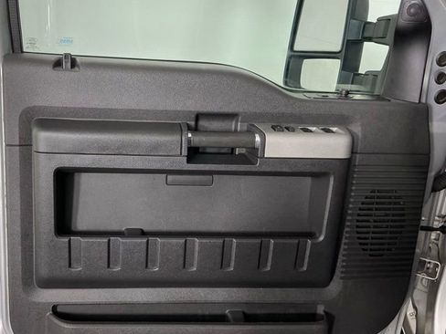 Used 2014 Ford F250 Lariat AWD/4WD image 8