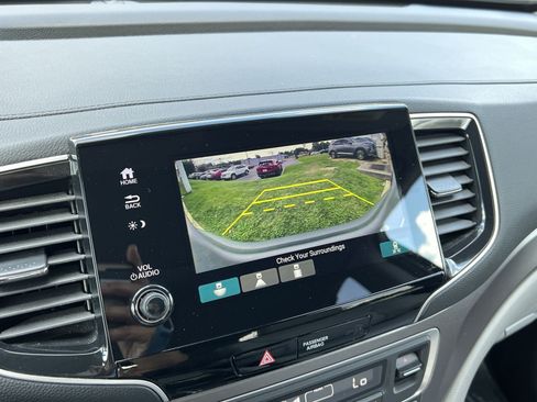Used 2021 Honda Pilot EX-L image 16