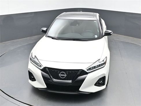 Used 2023 Nissan Maxima SR w/ Sport Mat Group image 35