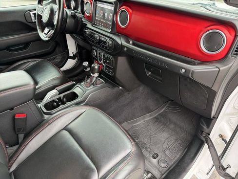 Used 2020 Jeep Wrangler Unlimited Rubicon AWD/4WD image 33