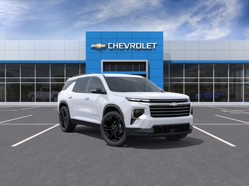 New 2027 Chevrolet Traverse LT w/ Driver Confidence Package AWD/4WD image 25