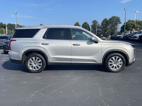 Used 2025 Hyundai Palisade SEL AWD/4WD image 8