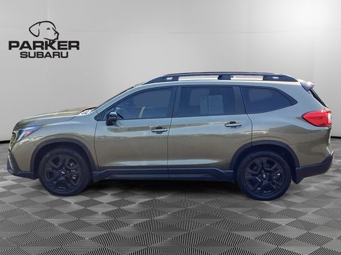 Used 2023 Subaru Ascent Onyx Edition AWD/4WD image 2