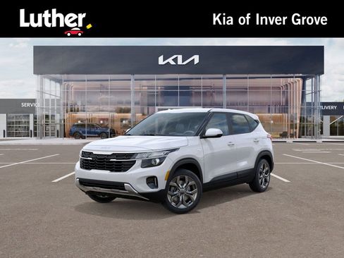 New 2026 Kia Seltos LX image 1