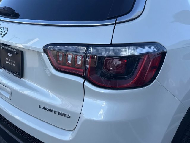 Used 2019 Jeep Compass Limited AWD/4WD image 36