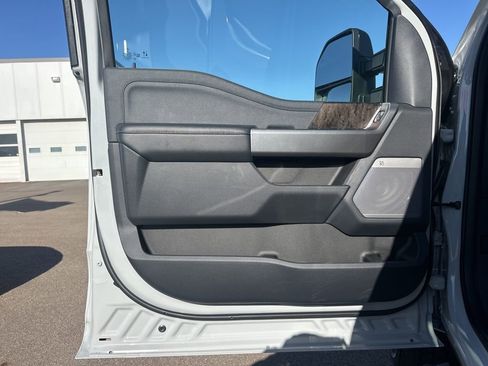 New 2026 Ford F350 Lariat w/ Black Appearance Package image 20