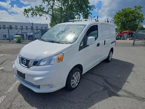 Used 2015 Nissan NV200 SV w/ Exterior Appearance Package FWD image 11
