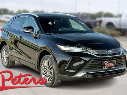 Used 2022 Toyota Venza XLE