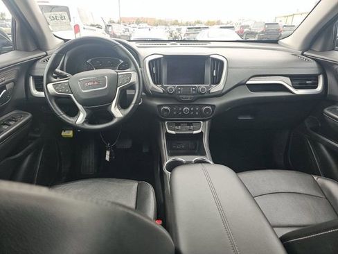 Used 2024 GMC Terrain SLT image 10
