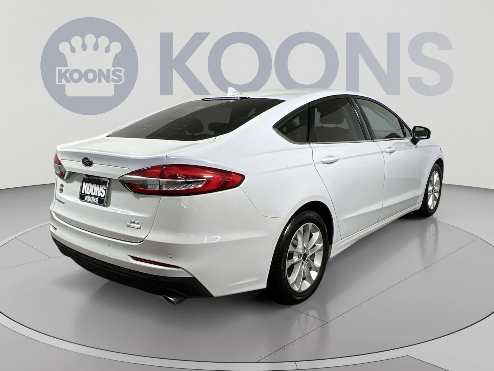 Used 2019 Ford Fusion SE FWD image 7