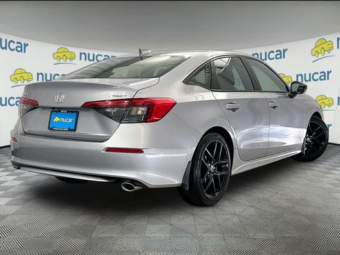 Used 2023 Honda Civic Sport image 6