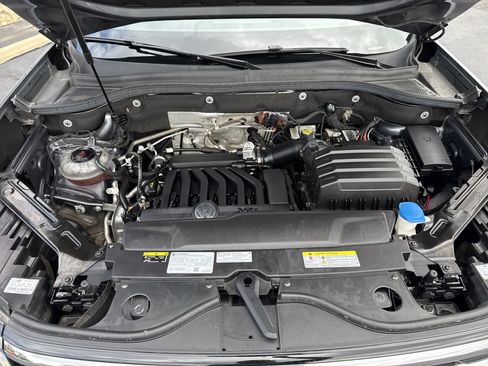 Used 2023 Volkswagen Atlas SEL AWD/4WD image 10