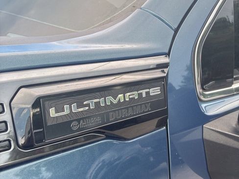 Used 2025 GMC Sierra 2500 Denali Ultimate AWD/4WD image 6