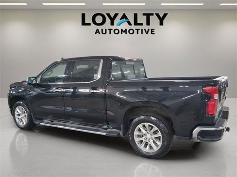 Used 2022 Chevrolet Silverado 1500 LTZ w/ LTZ Convenience Package II image 3