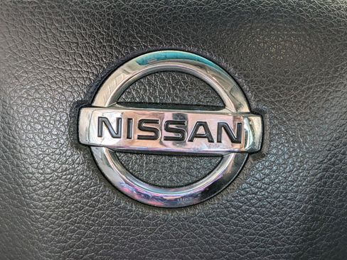 Used 2013 Nissan Altima 2.5 SV image 23