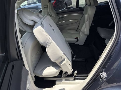 New 2026 Volvo XC90 B5 Ultra w/ Protection Package Premier AWD/4WD image 14