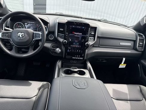 Used 2026 RAM 1500 Laramie AWD/4WD image 8