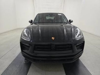 Used 2024 Porsche Macan w/ Premium Plus Package