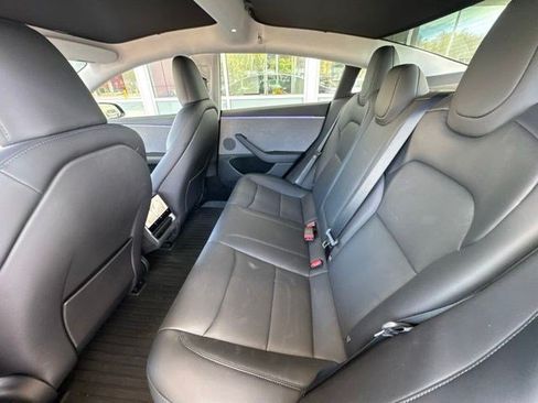 Used 2025 Tesla Model 3 Long Range RWD image 11