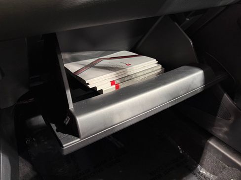 Certified 2024 Toyota Corolla LE FWD image 27