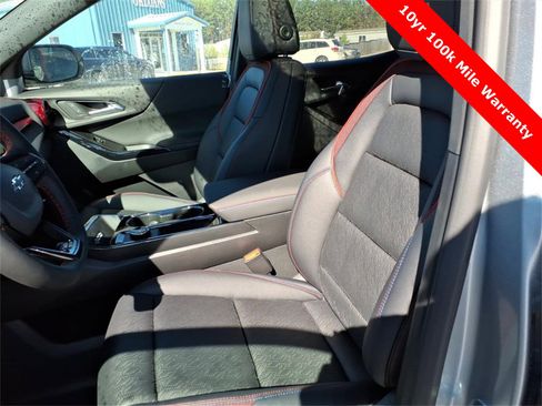 New 2026 Chevrolet Equinox RS w/ Convenience Package III image 18