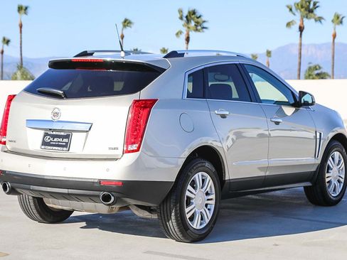 Used 2014 Cadillac SRX Luxury image 7