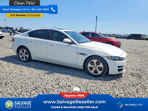 Used 2017 Jaguar XE RWD image 5