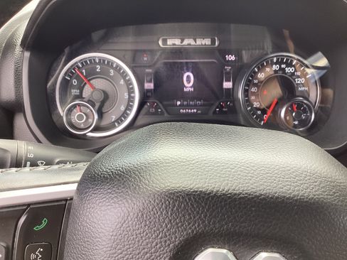 Used 2022 RAM 1500 Big Horn AWD/4WD image 17