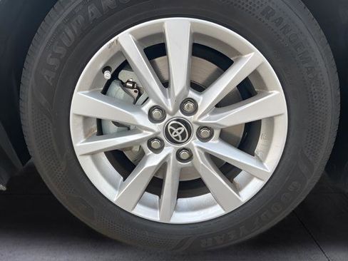 Used 2025 Toyota Camry LE FWD image 9