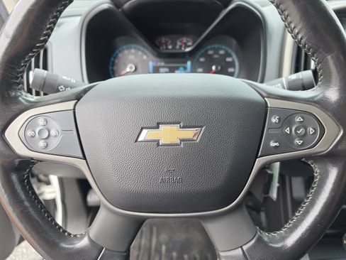 Used 2018 Chevrolet Colorado Z71 AWD/4WD image 36