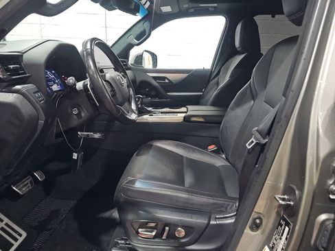 Used 2023 Lexus LX 600 F Sport w/ Accessory Package (Z1) AWD/4WD image 5