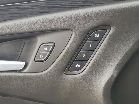 Used 2017 Buick Envision Essence image 28