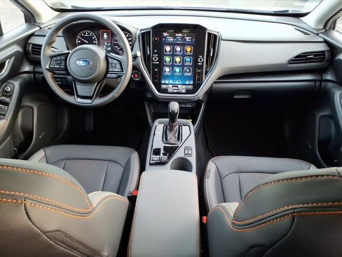 Used 2025 Subaru Crosstrek 2.5i Limited w/ Crosstrek Mirror Package image 11