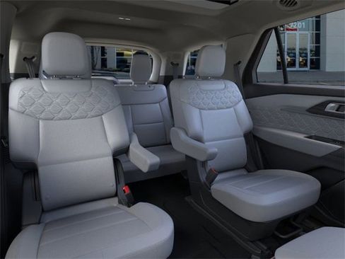 New 2026 Ford Explorer Platinum w/ LUX Leather Package image 11